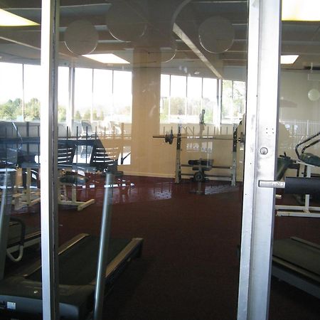 Howard Johnson By Wyndham Saint Joseph Benton Harbor Fasilitas foto